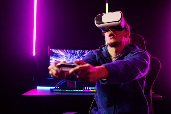 Как вложить деньги в бизнес по продаже игровых приставок